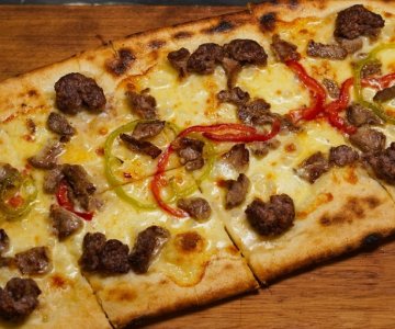Kuşbaşılı Pide